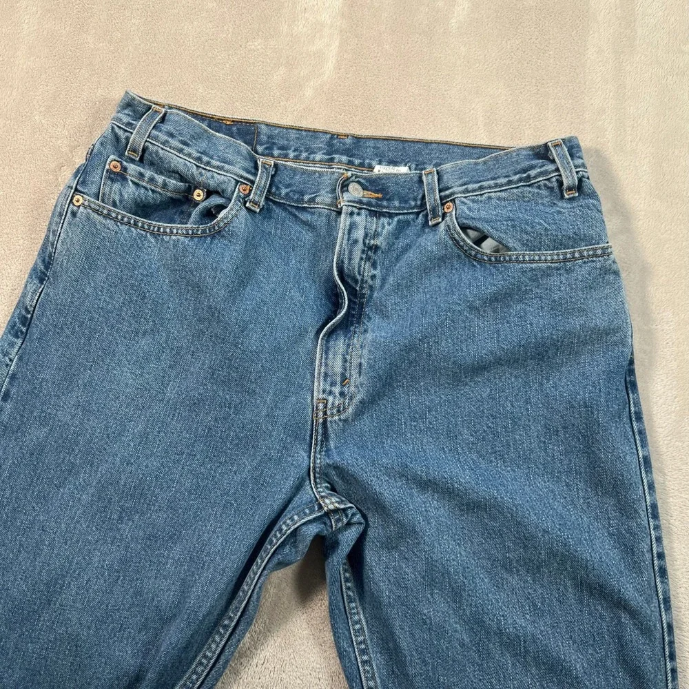 Vintage Levis 505 Jeans Men's 36x31 Medium Wash Denim Regular Fit Straight Leg